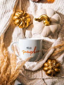 HELLO PUMPKIN